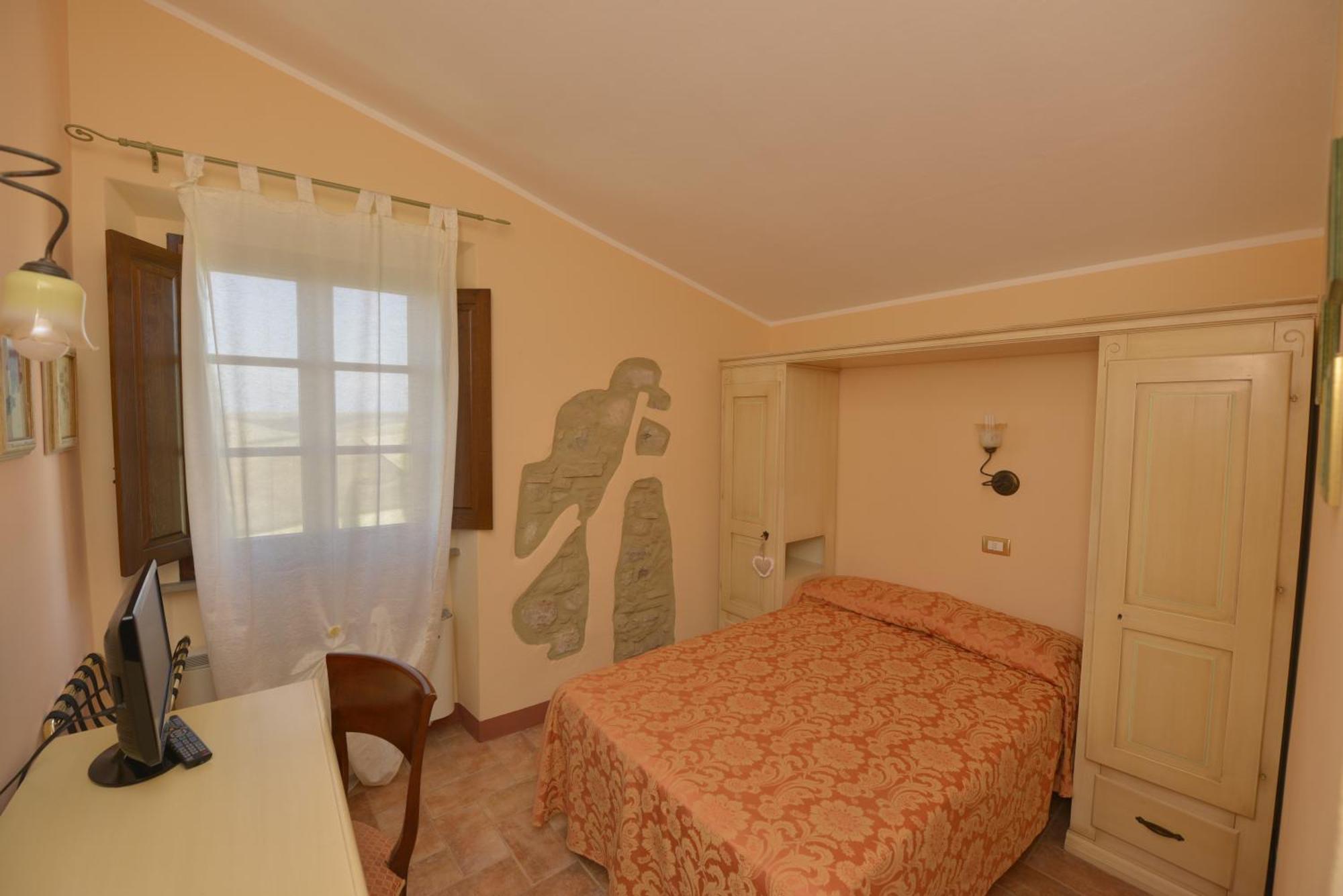 Agrihotel Il Palagetto Volterra Pokoj fotografie